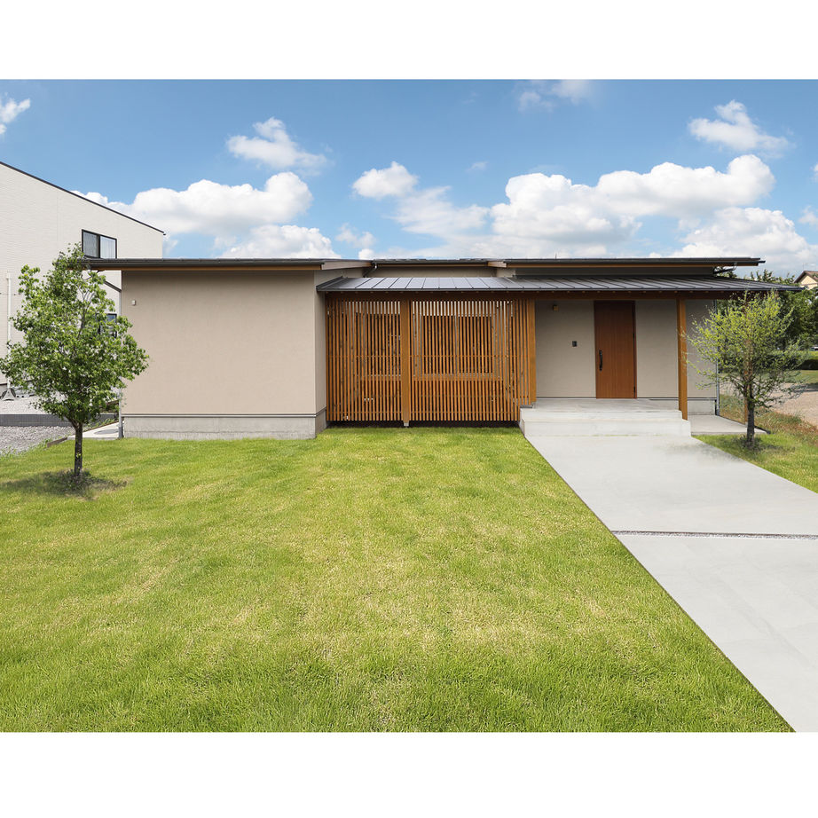 WABIKA/廣神建設（ひろかみけんせつ） 【2,741万円/平屋】家族のプライベート空間を満喫できる中庭と豊かに暮らすコの字型の家の建築実例画像1