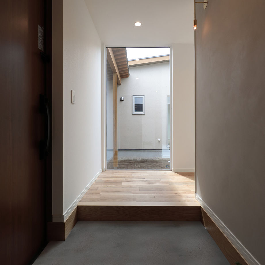 WABIKA/廣神建設（ひろかみけんせつ） 【2,741万円/平屋】家族のプライベート空間を満喫できる中庭と豊かに暮らすコの字型の家の建築実例画像9