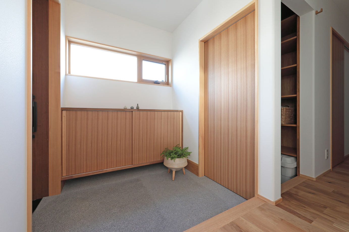 WABIKA/廣神建設（ひろかみけんせつ） 【平屋】庭とのつながりが生む、自然との暮らしを楽しむ家の建築実例画像10