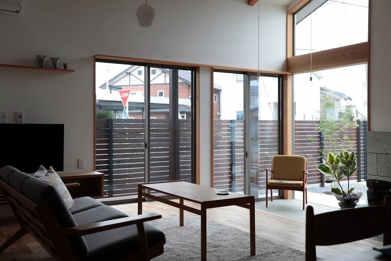 WABIKA/廣神建設（ひろかみけんせつ） 【本体価格3000万円台/38.3坪】笑が重なる、街中で緑を楽しむ趣味の家の建築実例画像3