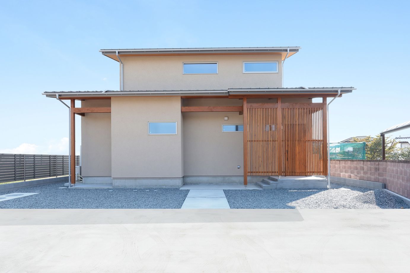 WABIKA/廣神建設（ひろかみけんせつ） シンプルな空間に宿す、美しさ。自然素材の風合いに包まれた家の建築実例画像1