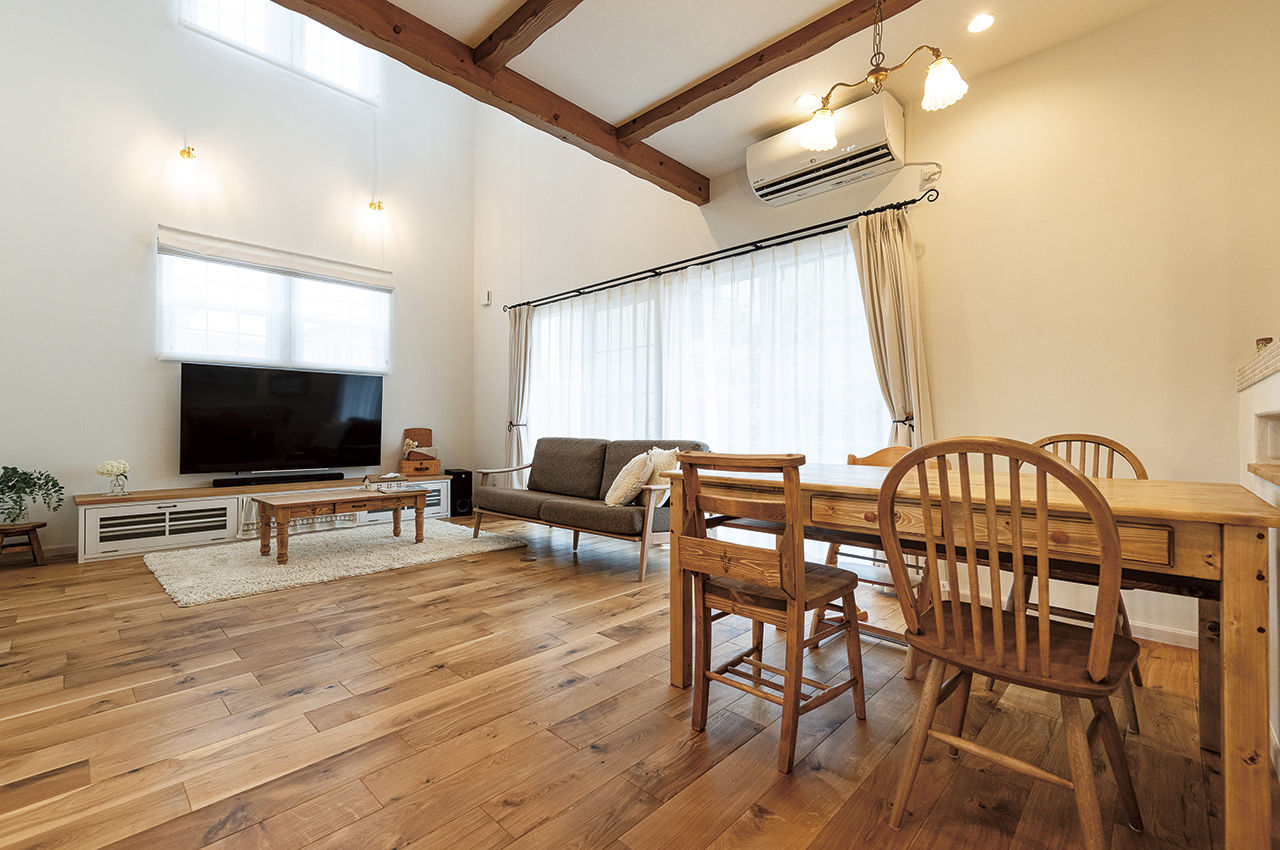 富士ホームズデザイン ナチュラル＆プロヴァンス！３０坪台/海外のような外観で憧れのとんがり帽子のおしゃれな家の建築実例画像2