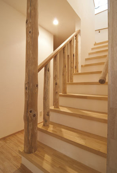 無添加住宅 【奈良/自然素材/2000万円台】漆喰と天然木に包まれる空間で家族が健やかに暮らせる住まいにの建築実例画像3