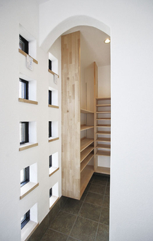 無添加住宅 【新潟/2000万円台/自然素材/漆喰】手を入れることさえ楽しみになる　体に優しく美しい天然素材の家の建築実例画像6