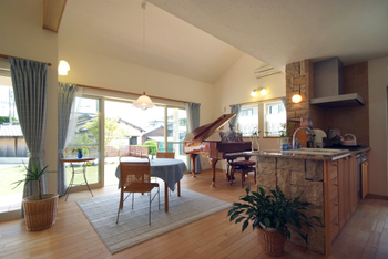 無添加住宅 【福岡/自然素材/平屋】漆喰と天然石が人々を魅了する、誰もが憧れるセカンドライフの実現の建築実例画像4