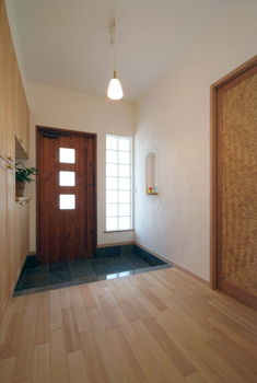 無添加住宅 【福岡/自然素材/平屋】漆喰と天然石が人々を魅了する、誰もが憧れるセカンドライフの実現の建築実例画像6