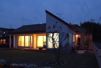 無添加住宅 【福岡/自然素材/平屋】漆喰と天然石が人々を魅了する、誰もが憧れるセカンドライフの実現の建築実例画像7