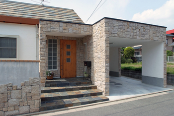 無添加住宅 【福岡/自然素材/平屋】漆喰と天然石が人々を魅了する、誰もが憧れるセカンドライフの実現の建築実例画像8