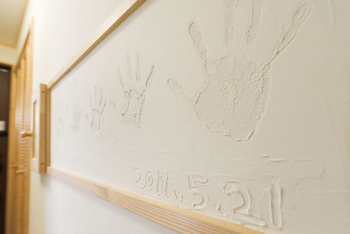 次世代の家　門目建設 「商売っ気の無い所が信頼に繋がった」自然素材と造作家具に囲まれた家の建築実例画像9