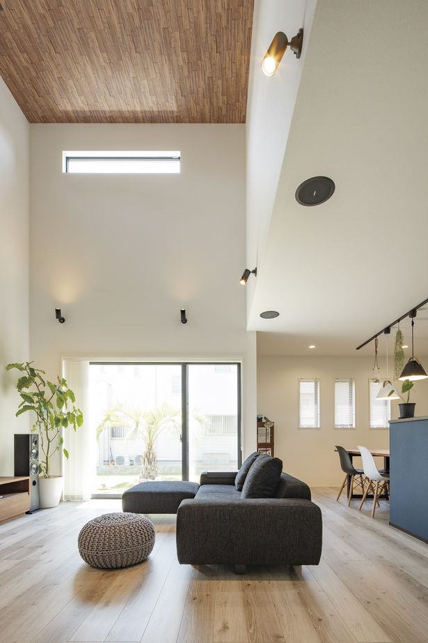 イシンホーム住宅研究会　大縄林業 シンプルな中に「好き」を集めて。独創的デザイン×動線設計にこだわった快適な家の建築実例画像4