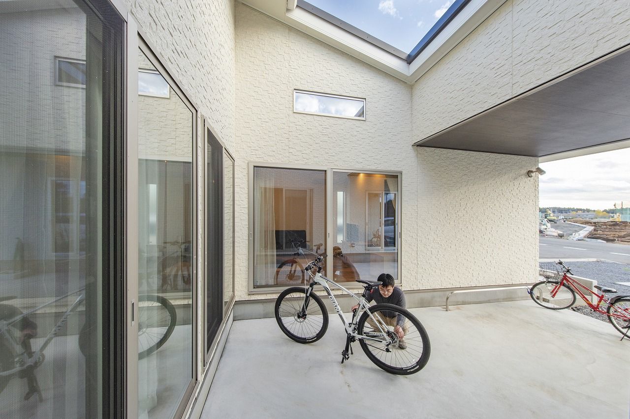 イシンホーム住宅研究会　大縄林業 【1500～1999万円台/間取り有/平屋】家事ラク間取り、未来への安心。住み心地にこだわったコの字の平屋の建築実例画像3