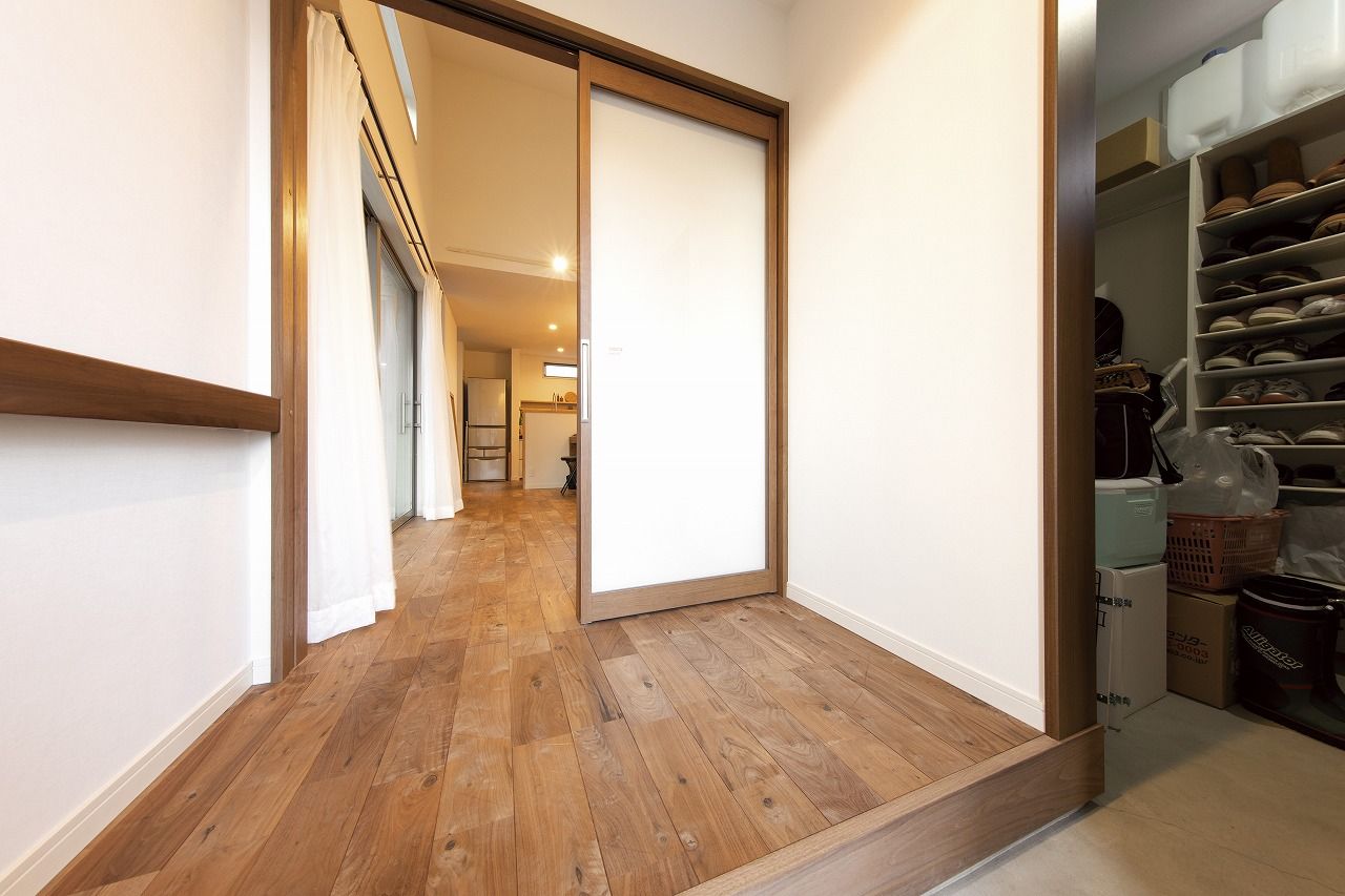 イシンホーム住宅研究会　大縄林業 【1500～1999万円台/間取り有/平屋】家事ラク間取り、未来への安心。住み心地にこだわったコの字の平屋の建築実例画像9