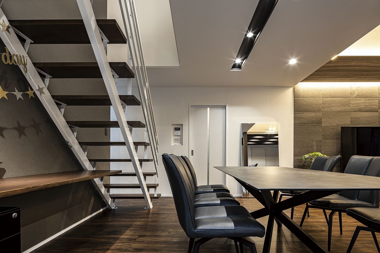 イシンホーム住宅研究会　大縄林業 【2000～2499万円台/間取り有】ラグジュアリーなデザイン×家事ラク動線を追求！笑顔が集まる快適な家の建築実例画像5