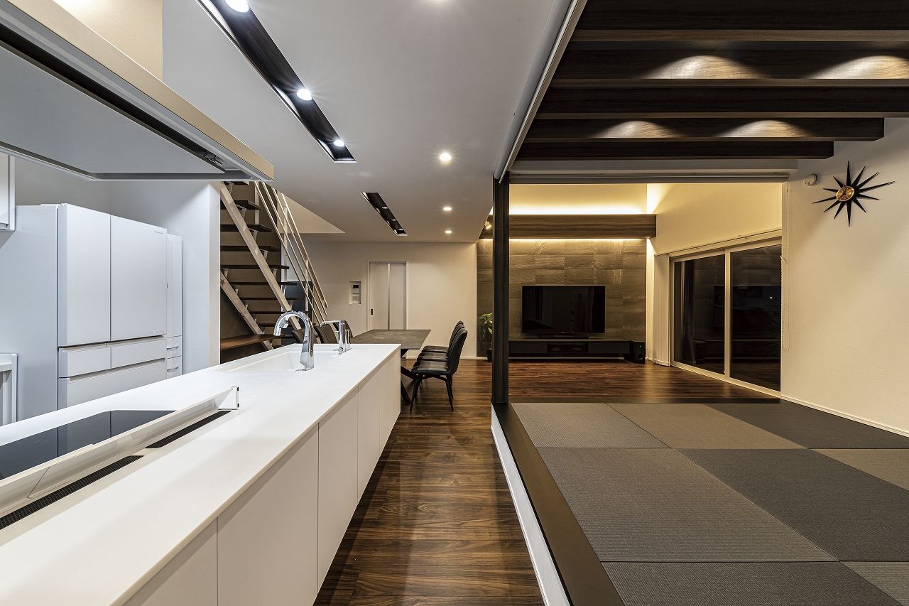 イシンホーム住宅研究会　大縄林業 【2000～2499万円台/間取り有】ラグジュアリーなデザイン×家事ラク動線を追求！笑顔が集まる快適な家の建築実例画像8