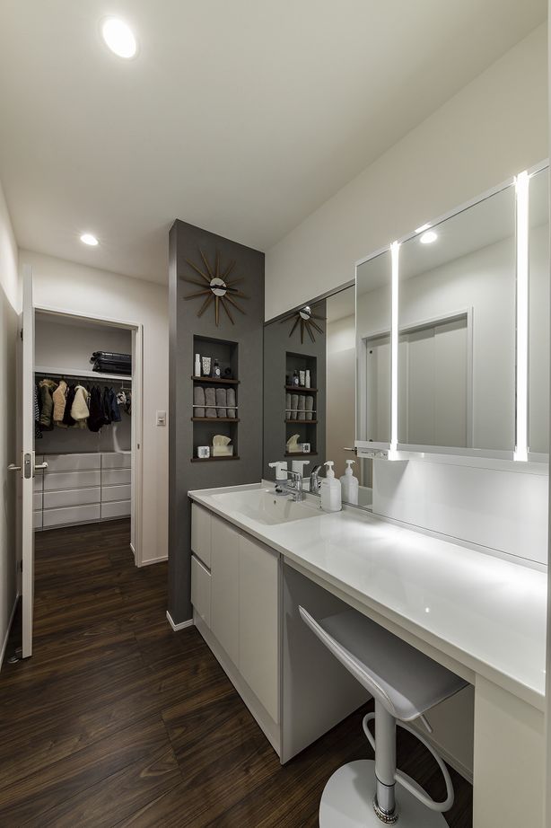 イシンホーム住宅研究会　大縄林業 【2000～2499万円台/間取り有】ラグジュアリーなデザイン×家事ラク動線を追求！笑顔が集まる快適な家の建築実例画像9