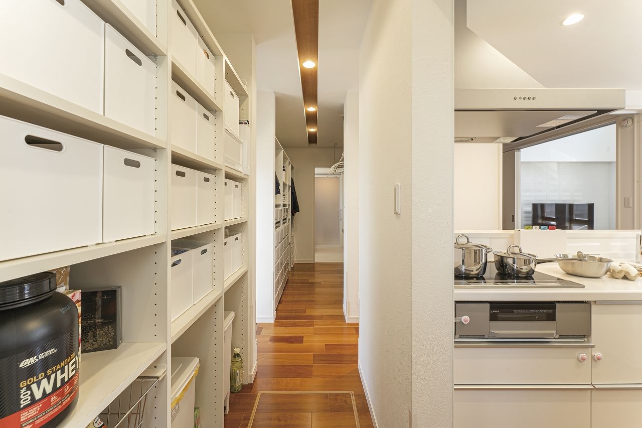 イシンホーム住宅研究会　大縄林業 【1500～1999万円台/間取り有】つながる動線×たっぷり収納が、がんばるママを応援！夏も冬も快適な家の建築実例画像7