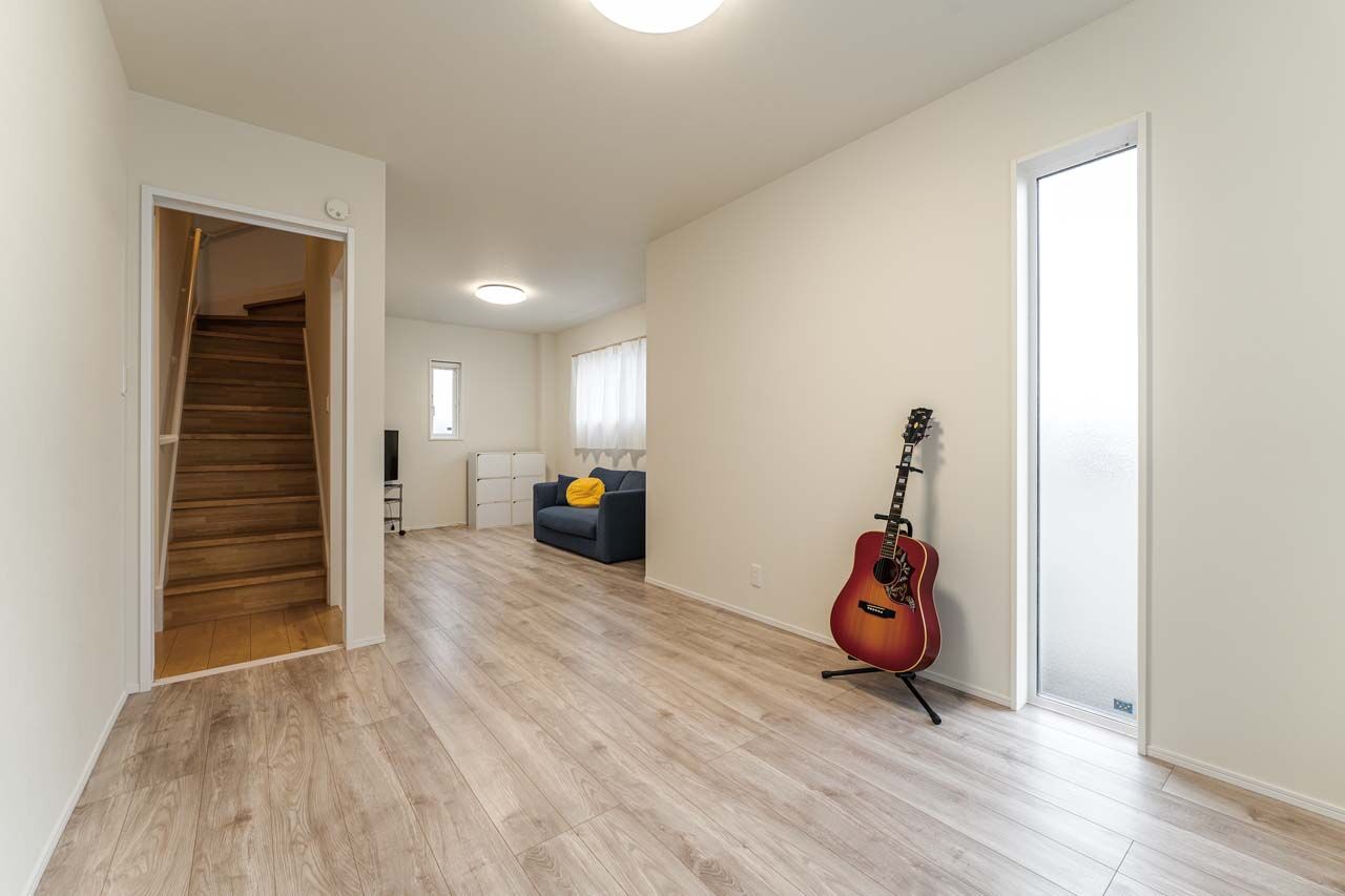 イシンホーム住宅研究会　大縄林業 【間取り有】高性能＆充実の標準装備でコスパも良好！光あふれる、北欧風の家の建築実例画像8