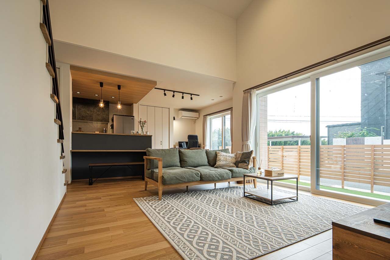 イシンホーム住宅研究会　大縄林業 【間取り有】参考にしたい！平屋＋ロフトの間取り。365日快適な北欧ヴィンテージの家の建築実例画像2