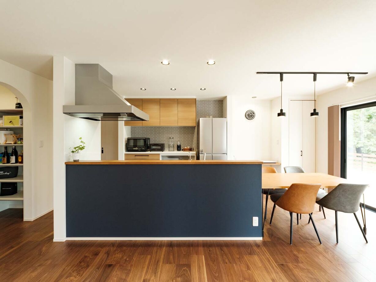 イシンホーム住宅研究会　大縄林業 【間取り有】ずっと家で過ごしたくなる。外の気温を忘れるほど心地よい、高性能な平屋の建築実例画像3