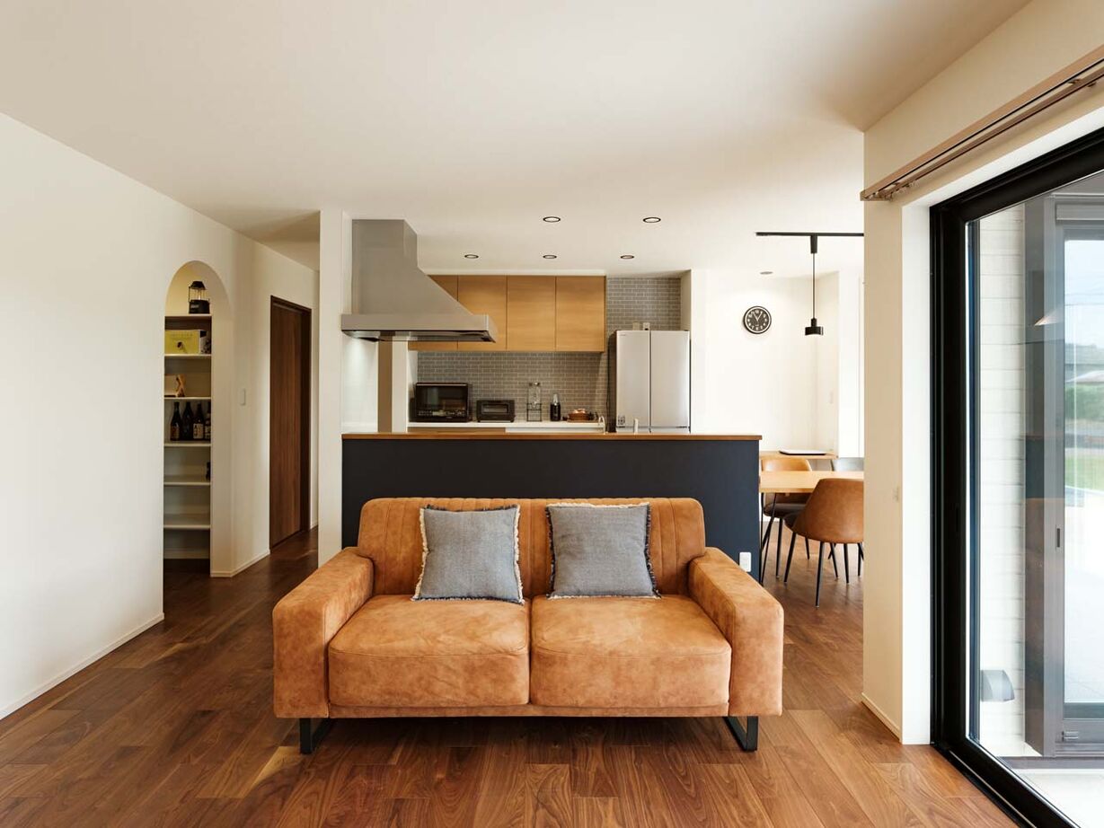 イシンホーム住宅研究会　大縄林業 【間取り有】ずっと家で過ごしたくなる。外の気温を忘れるほど心地よい、高性能な平屋の建築実例画像4