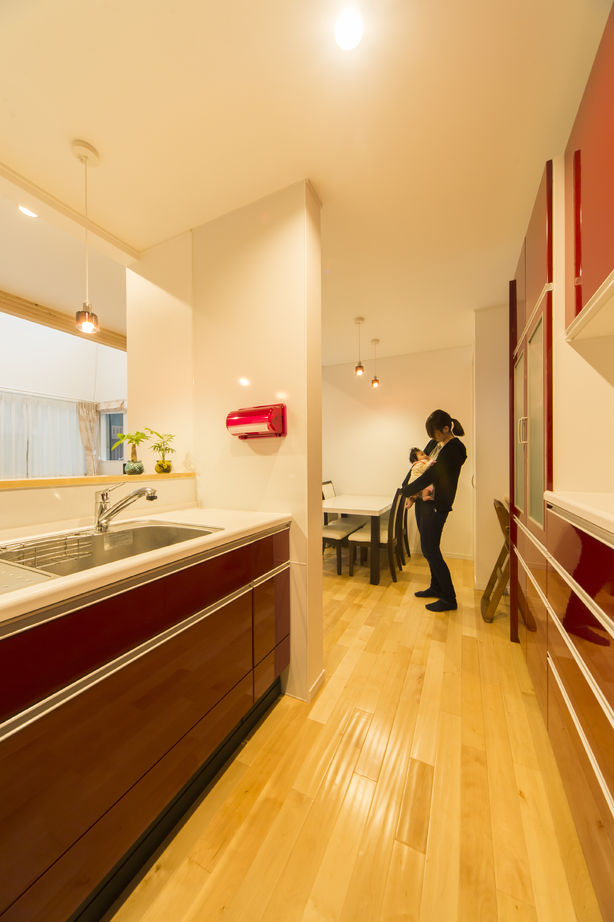 VIVACE / 中谷建設工業 【1500万円～2000万円台】日当たりが悪い立地でも、吹き抜けで光を集める明るいお家の建築実例画像6