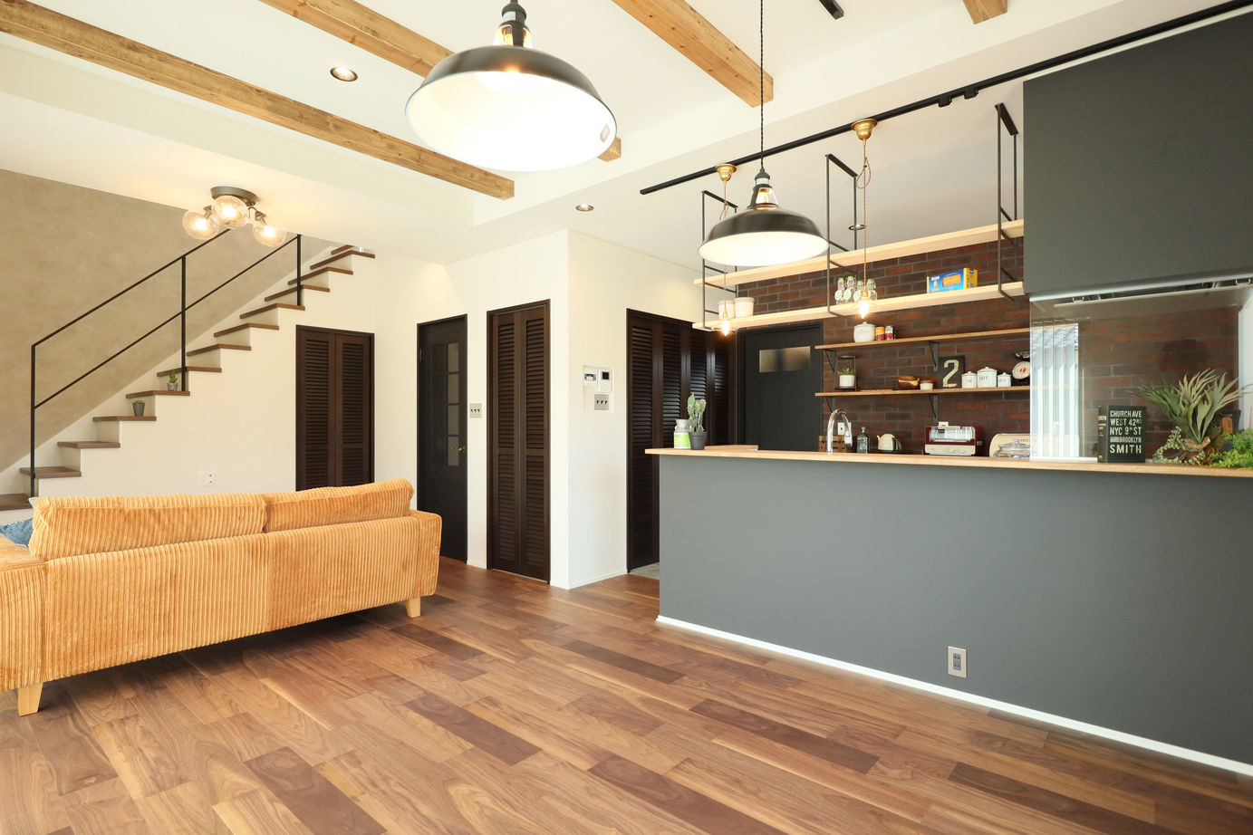 メゾンデザイン工房 ブルックリンスタイルが持つ重厚感ある明るい住まいの建築実例画像5