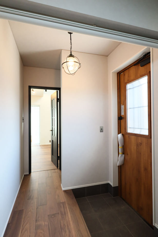 メゾンデザイン工房 ブルックリンスタイルが持つ重厚感ある明るい住まいの建築実例画像7