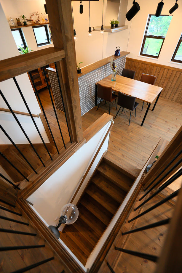 アクロスホーム 【BinO/上田市/スキップフロア/1000万円台/間取り有】小さく建てて豊かに暮らす。アイデアいっぱいの家！の建築実例画像9