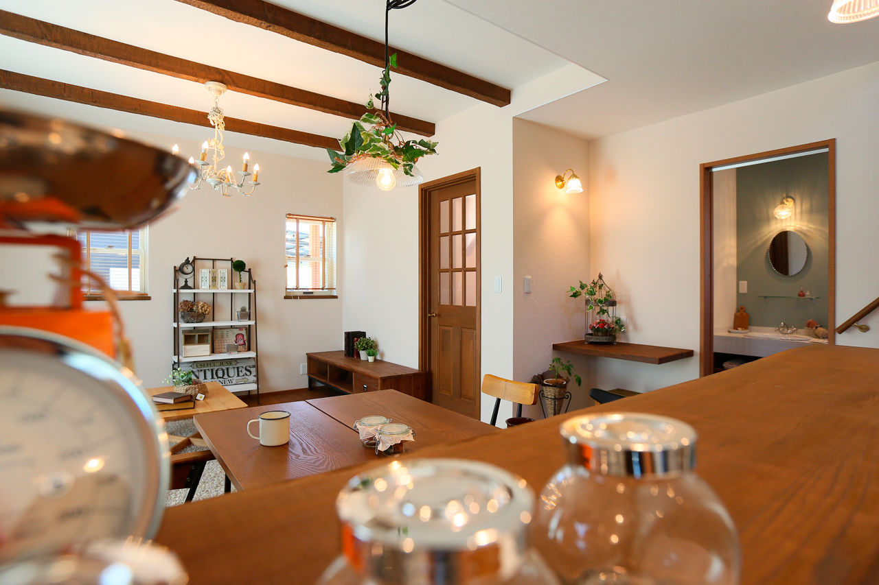 アクロスホーム 【1000万円台｜28坪｜間取り有】塗り壁外壁、木製キッチン…欲しかった「かわいい」が全部詰まった家の建築実例画像4