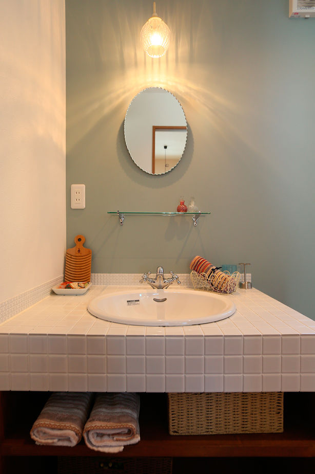 アクロスホーム 【1000万円台｜28坪｜間取り有】塗り壁外壁、木製キッチン…欲しかった「かわいい」が全部詰まった家の建築実例画像7