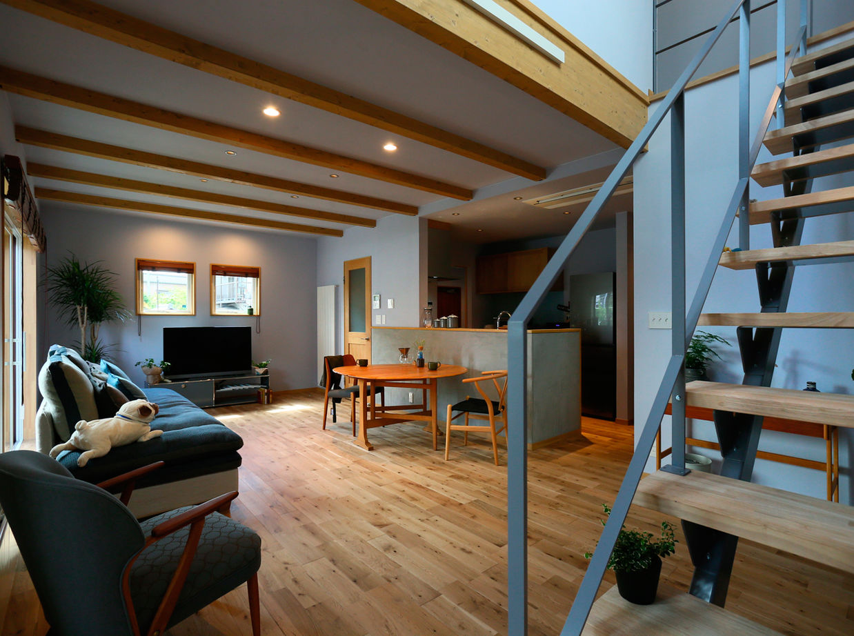 アクロスホーム 【ゼロキューブ/2000万円台/間取り有】規格住宅のイメージが変わる！北欧ヴィンテージのガレージハウスの建築実例画像2