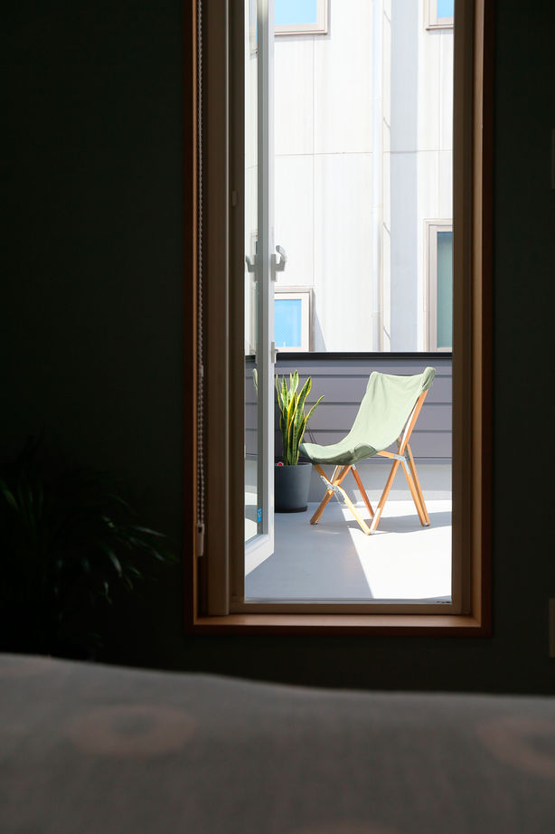 アクロスホーム 【ゼロキューブ/2000万円台/間取り有】規格住宅のイメージが変わる！北欧ヴィンテージのガレージハウスの建築実例画像7