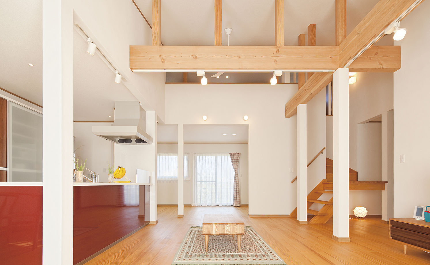 コタエルハウス（山岸工業） 【1000万円台/30坪台/平屋】趣味を大切にする暮らし方。開放的で家事ラクなLDKとバイクガレージがある家の建築実例画像4