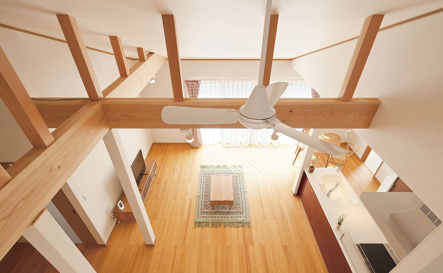 コタエルハウス（山岸工業） 【1000万円台/30坪台/平屋】趣味を大切にする暮らし方。開放的で家事ラクなLDKとバイクガレージがある家の建築実例画像6