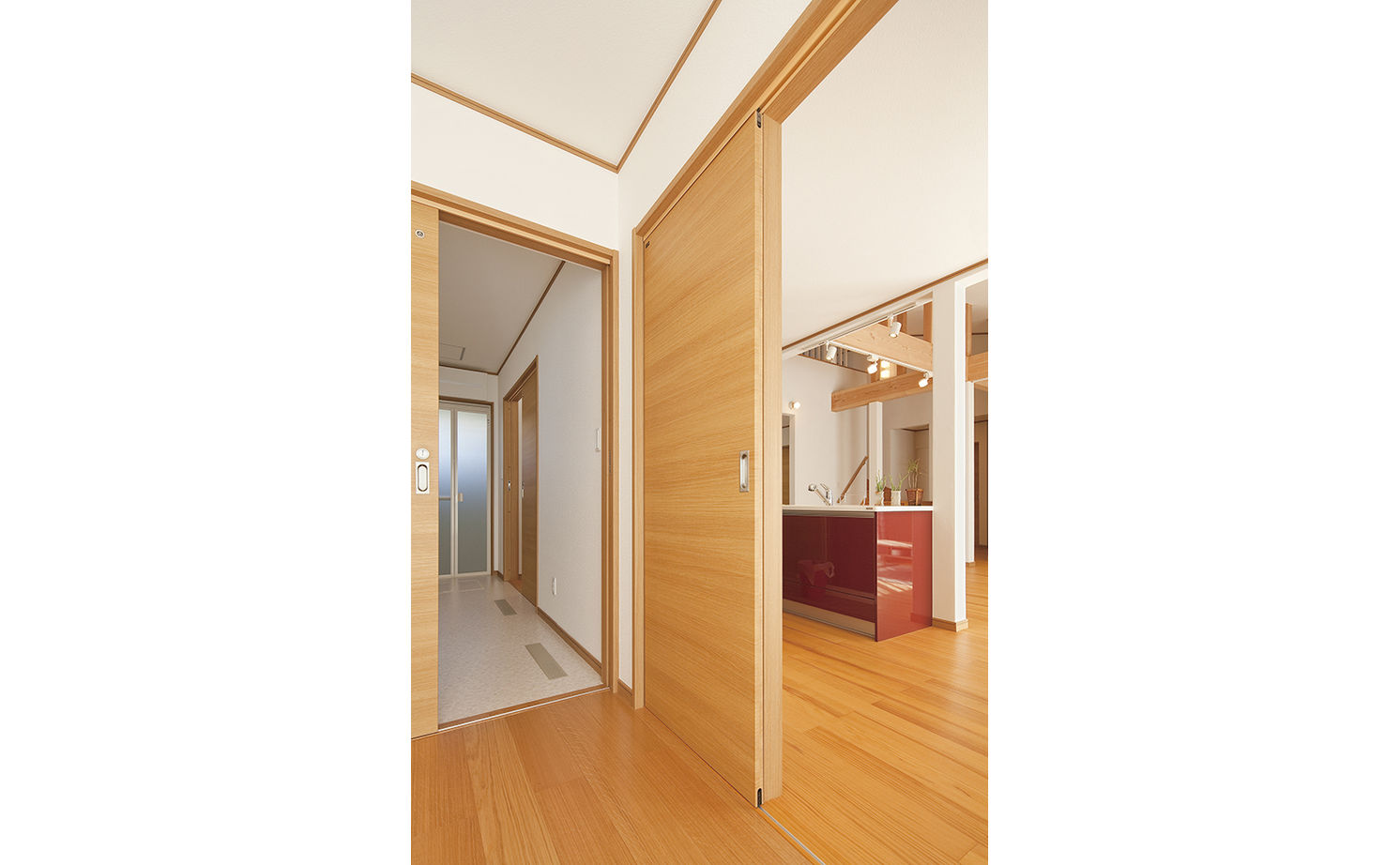 コタエルハウス（山岸工業） 【1000万円台/30坪台/平屋】趣味を大切にする暮らし方。開放的で家事ラクなLDKとバイクガレージがある家の建築実例画像7