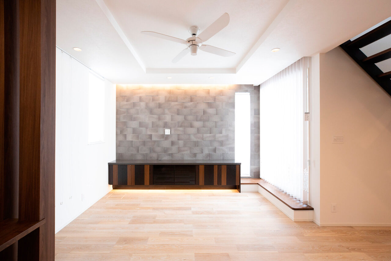 YAZAWALUMBER｜狭小特化 【敷地39坪/二世帯住宅/3階建て】全館空調で家中快適に。ビルトインガレージのある高性能な家の建築実例画像2