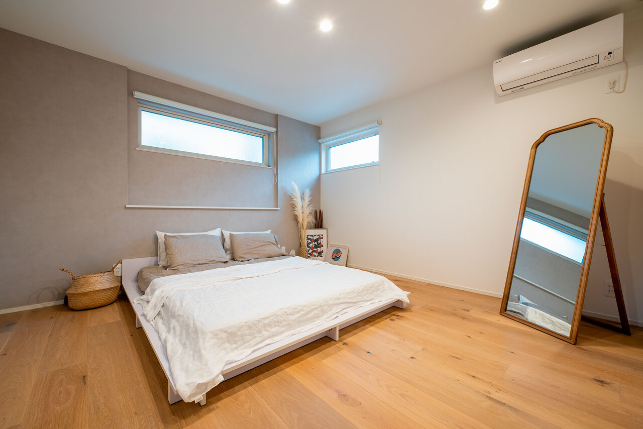 YAZAWALUMBER｜狭小特化 【敷地27坪/狭小/2000万円台】ナチュラルな住空間にブラックの差し色をプラスしたモノトーンハウスの建築実例画像10