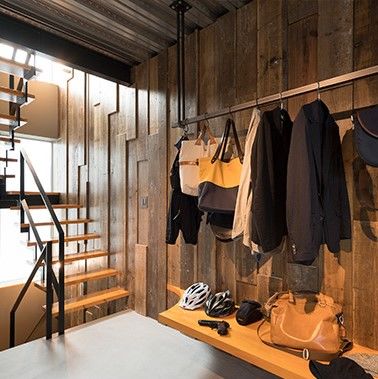 アナタカラ建設 【大阪府/インナーガレージ/50坪台】スタイリッシュ&ヴィンテージな3階建て住宅の実例（間取り図有）の建築実例画像5