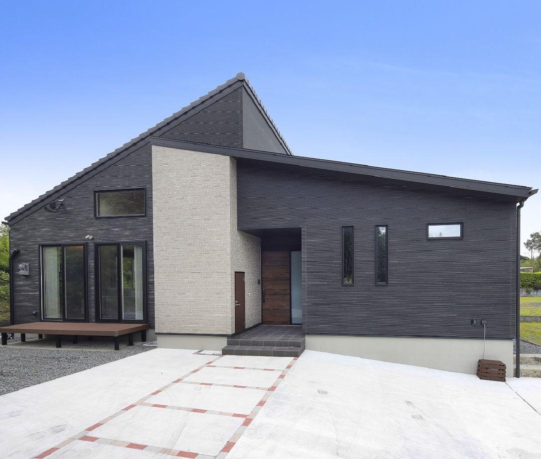 七呂建設 洗練された上質な住空間シンプルモダンを極めた平屋の建築実例画像2