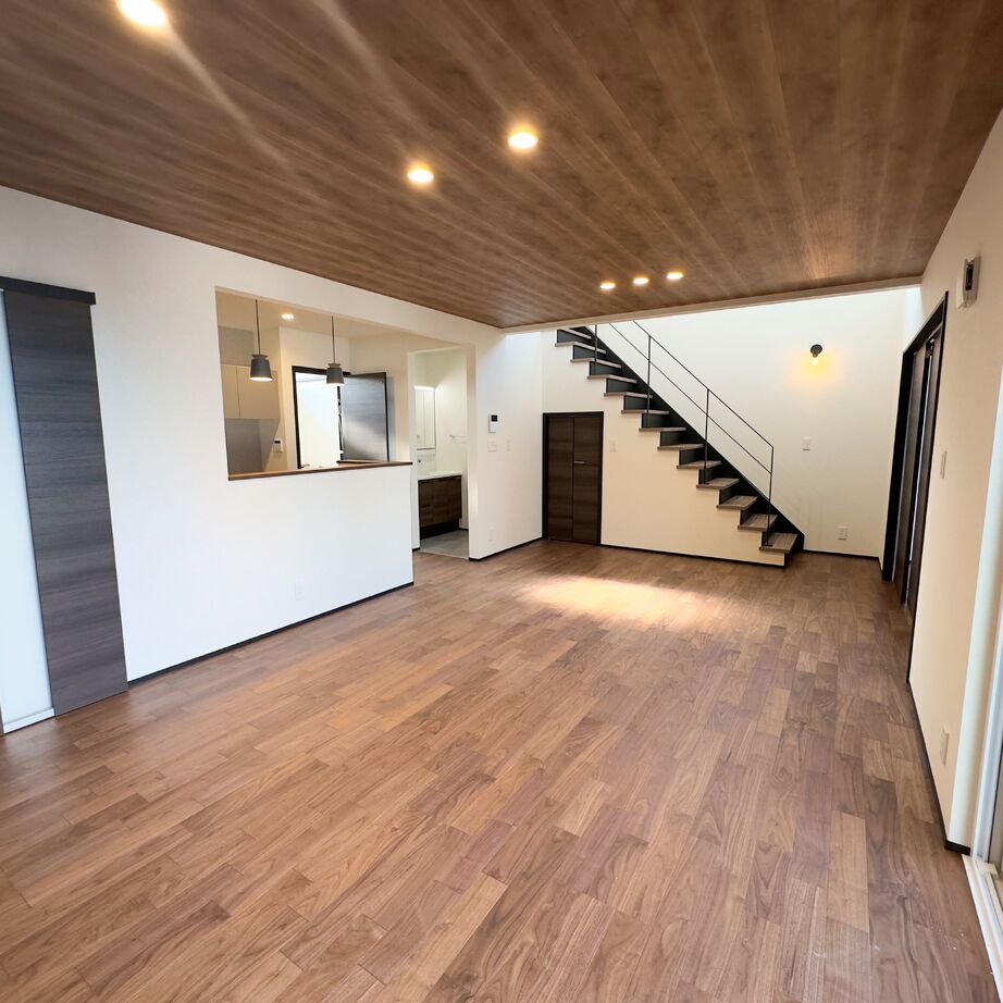 ネクストイノベーション 【山形県/リビングイン階段】インダストリアルな魅力が詰まった家族の住まいの建築実例画像3