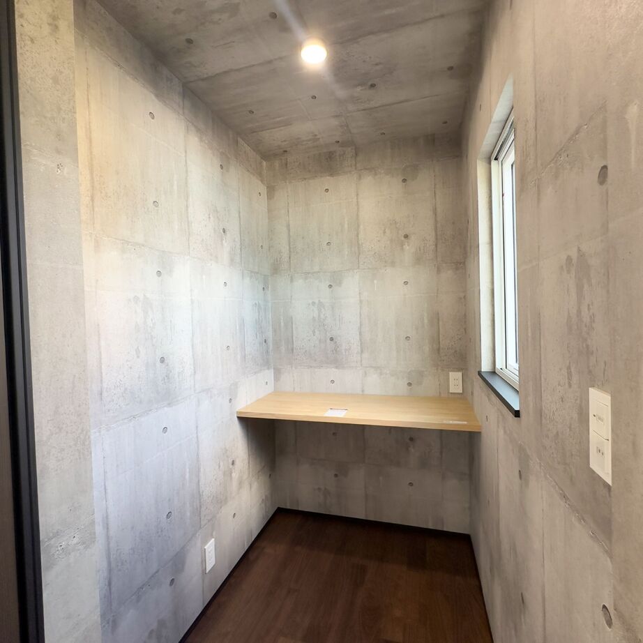 ネクストイノベーション 【山形県/リビングイン階段】インダストリアルな魅力が詰まった家族の住まいの建築実例画像4