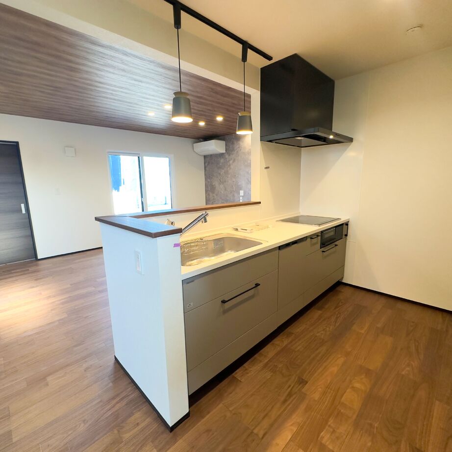 ネクストイノベーション 【山形県/リビングイン階段】インダストリアルな魅力が詰まった家族の住まいの建築実例画像7