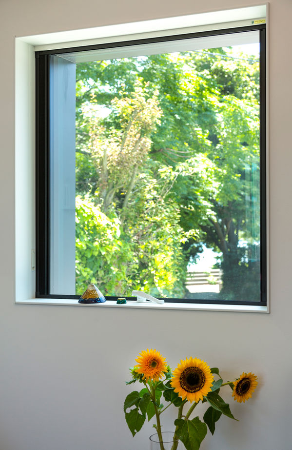 オークデザインハウス（オークス建設） 【2000万円～2499万円で建てた二世帯】吹抜けリビング×中庭×趣味を大事にする空間×環境を活かしたデザインの建築実例画像8