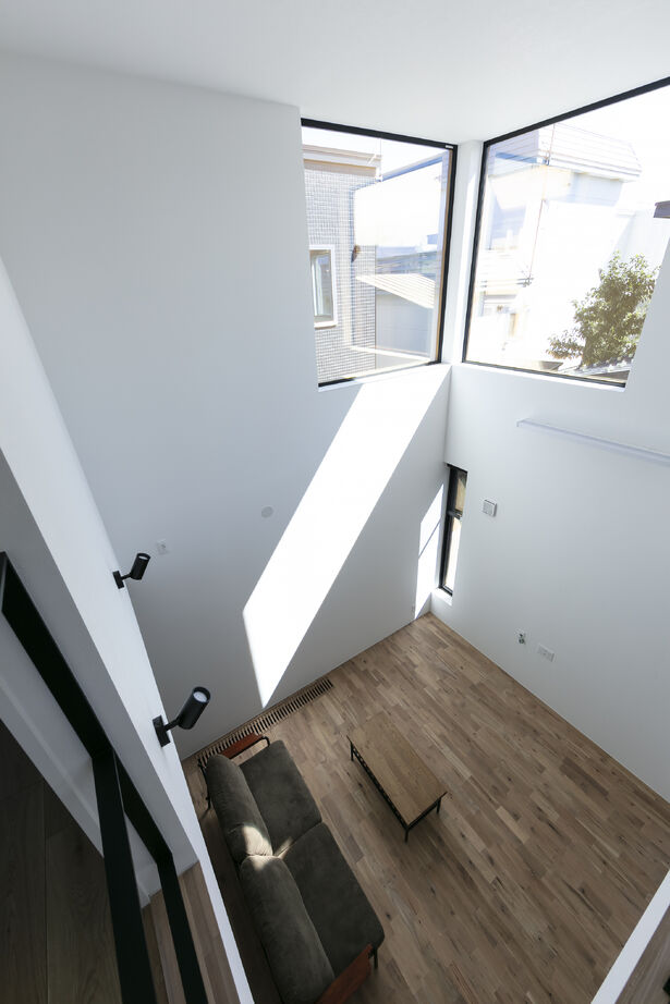 STV興発 【札幌市/3LDK+フリールーム間取り図/造作家具/個室にもなる畳の小上り】の建築実例画像7