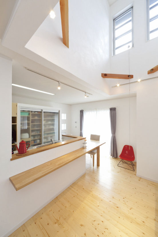 東創プランニングサービス 【2000万円】【間取り有】愛車や趣味を楽しむ家。遊び心溢れるプランが詰まったガレージハウスの建築実例画像5