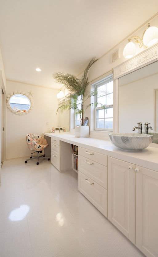 東創プランニングサービス 【2000万円】【間取り有】R型のリビングから景色を楽しむ。リゾートライクな家を土地探しから形にの建築実例画像4