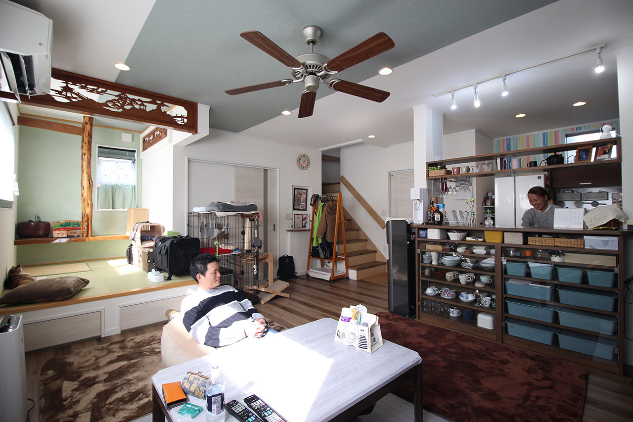 東創プランニングサービス 【三郷市／ガレージハウス／ペット】収納にこだわった自分仕様のキッチンと、寛ぎの畳スペースのある家の建築実例画像3