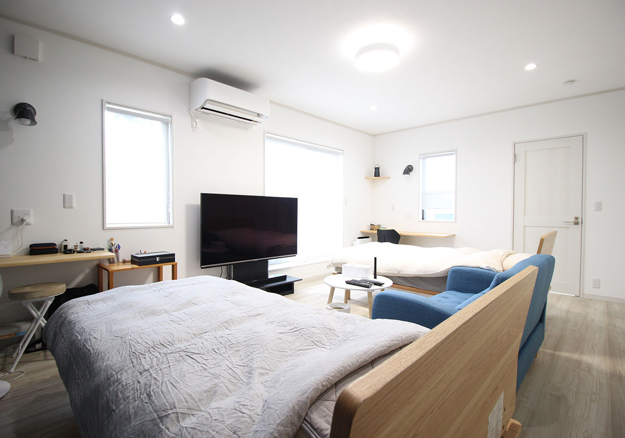 東創プランニングサービス 【市原市／ガレージハウス／吹き抜け／防音室】光と風を感じ、愛車との暮らしを楽しむ街中のリゾートヴィラの建築実例画像7