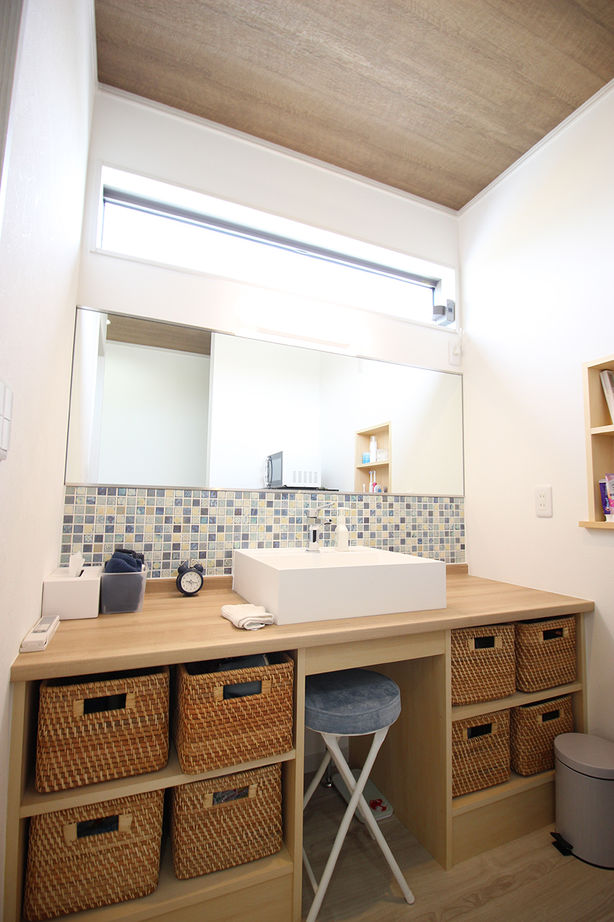 東創プランニングサービス 【市原市／ガレージハウス／吹き抜け／防音室】光と風を感じ、愛車との暮らしを楽しむ街中のリゾートヴィラの建築実例画像10