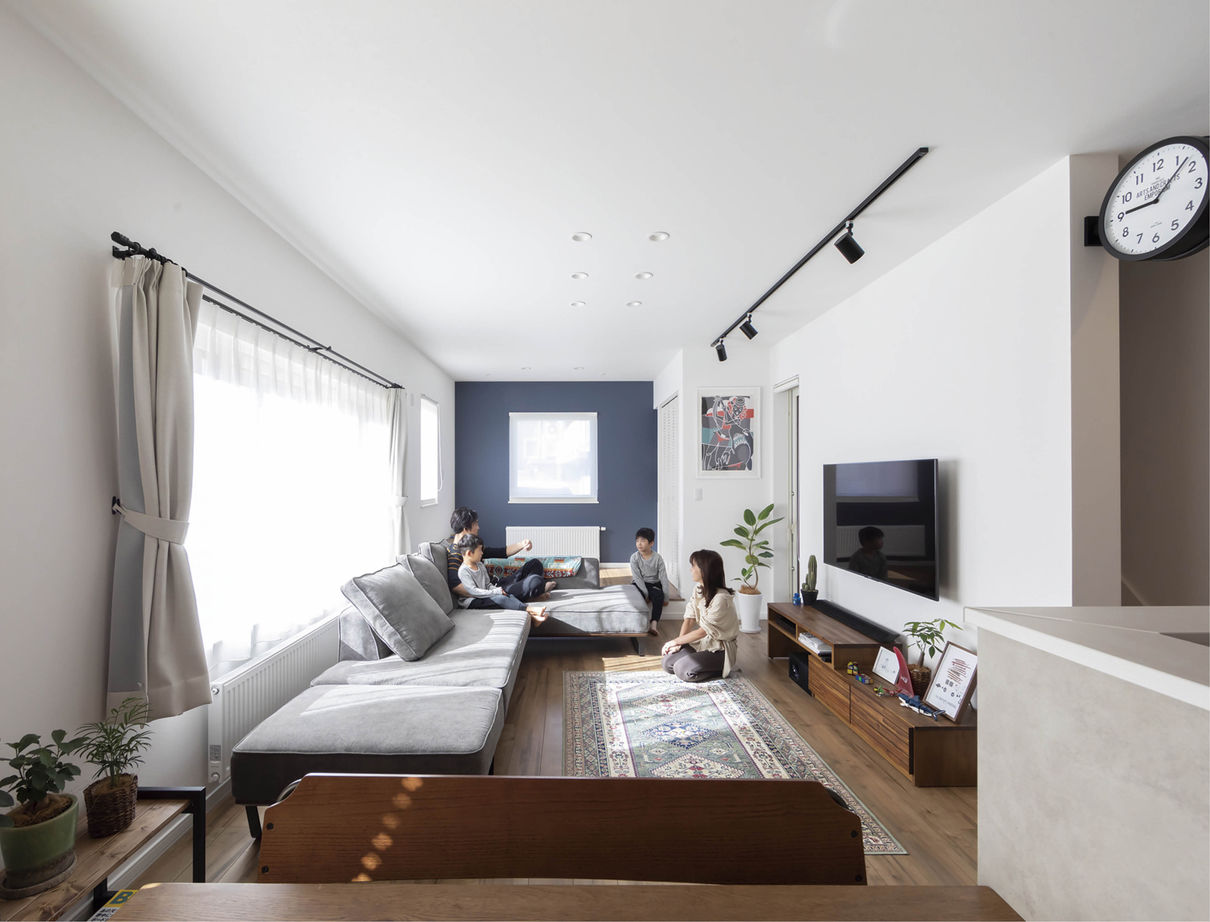 ホーム企画センター 【2000万円～2500万円】理想の場所で叶えたマイホーム「早く帰りたい」と思う心地よさの建築実例画像1